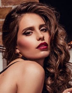 Dichte haare -haartransplantation, haarverpflanzung, Haarentfernung